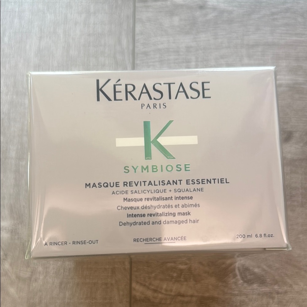 Kerastase Symbiose Hair Mask - White and Green